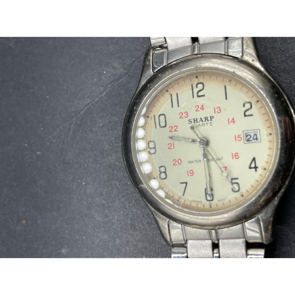 Vintage Sharp Quartz Silver Tone Date White Dial Watch 287515 36mm